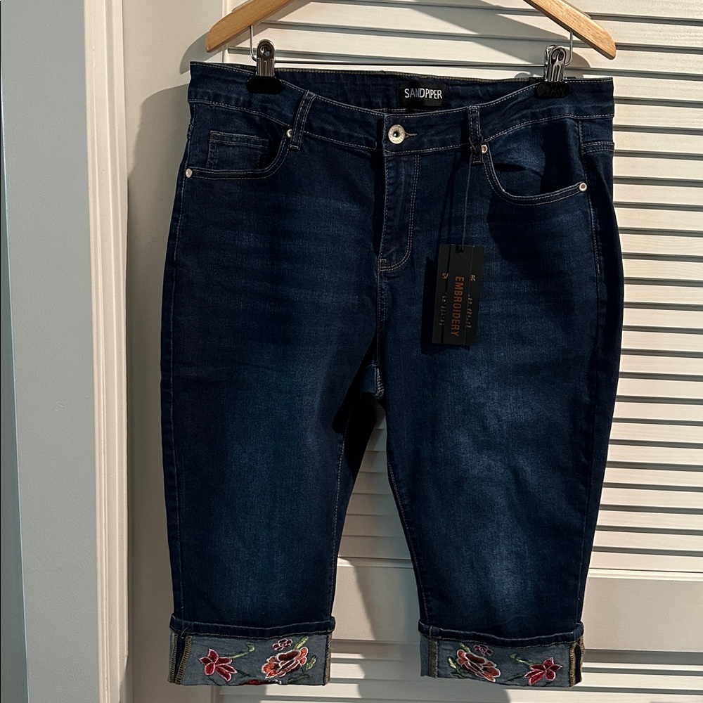 NWT Sandpiper Premium Denim Stretchy Embroidered Capri with Five pockets.